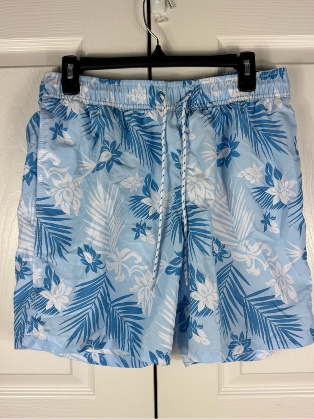 Goodfellow & Co Men's Tropical Floral Print Swim Trunks Shorts Blue Size Medium